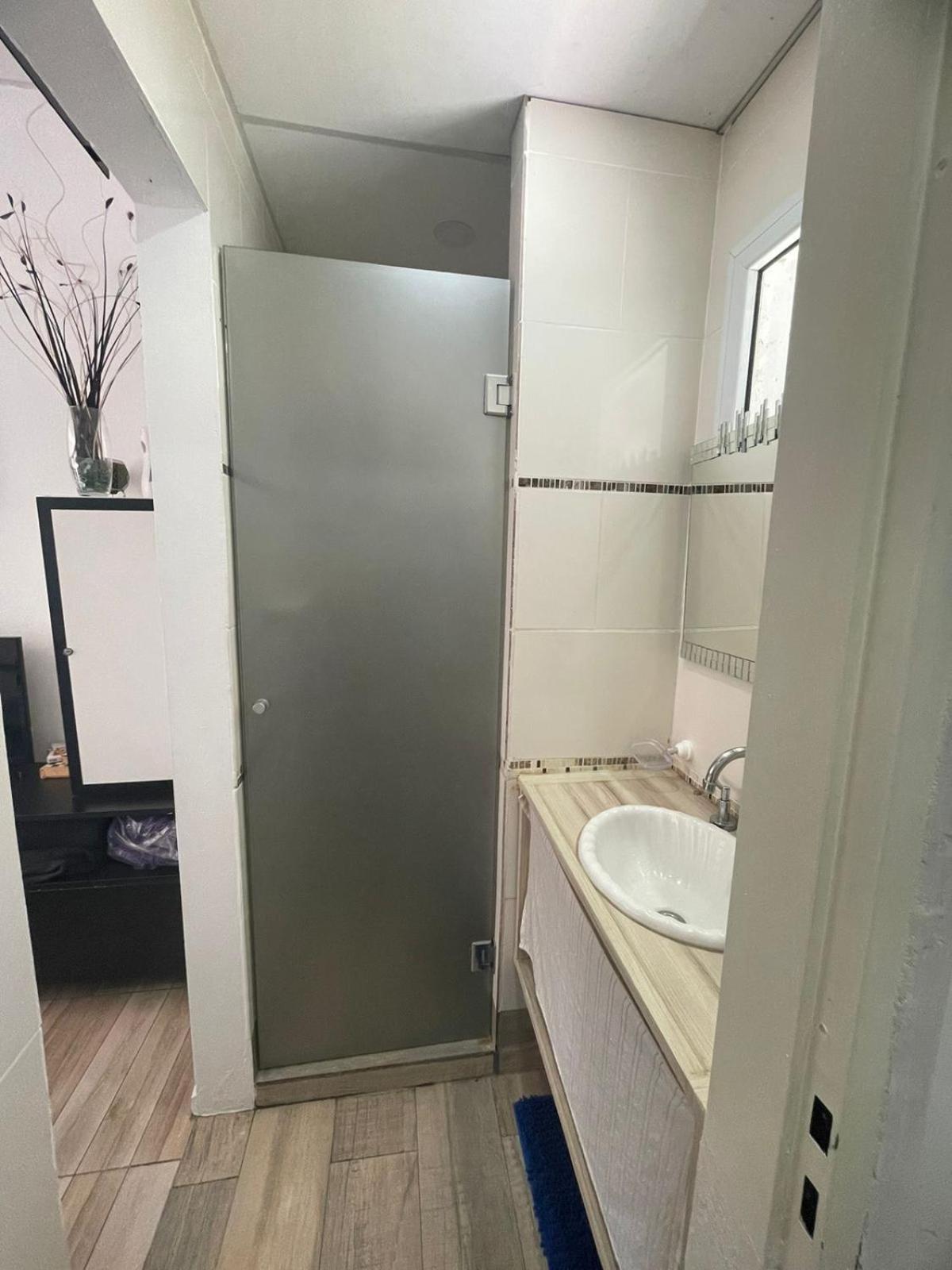 Ezeiza 2 Monoambiente Privado A 15 Minutos Del Aeropuerto Opcional Tranfer Desde Y Hacia El Aeropuerto De Ezeiza Las 24 Horas Pet Friendly Екстер'єр фото